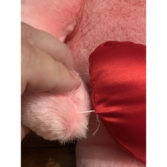 Vintage 1980s Heartline Snuggables Pink Love Bug Beastie, Valentines Day, Read - Picture 7 of 14